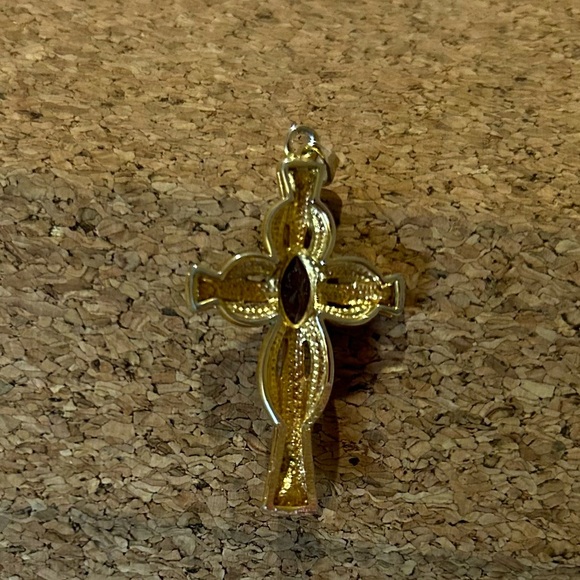 Gold Cross - Picture 3 of 3